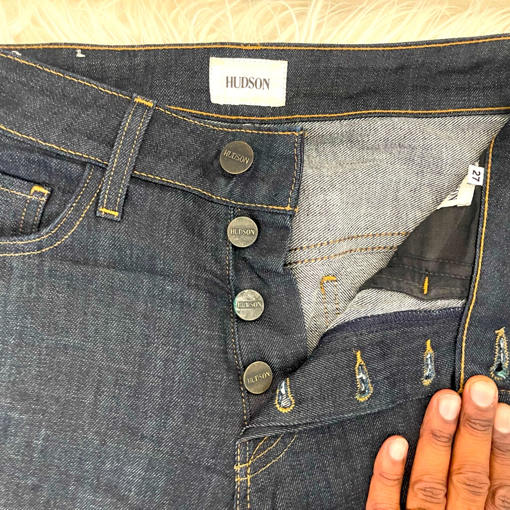 Hudson Jeans skinny size 27.